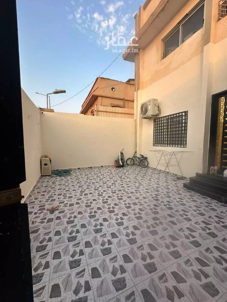 دور للبيع في شارع عاصم بن عمر, حي النسيم الغربي, مدينة الرياض, منطقة الرياض صورة 2