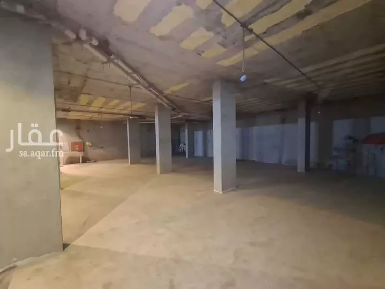 محل للإيجار في شارع البحار, حي الحمراء, مدينة الرياض, منطقة الرياض صورة 2