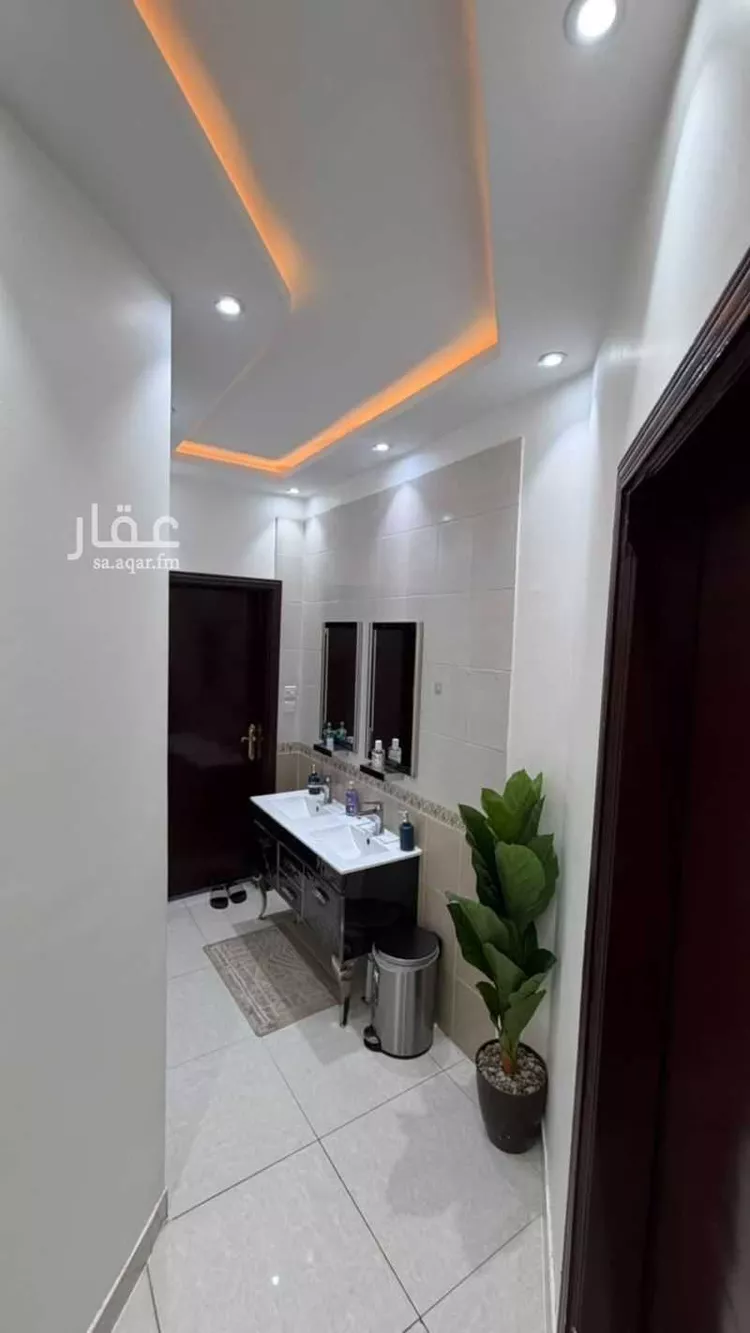فيلا للبيع في شارع عبدالملك الأصمعي, حي النسيم الغربي, مدينة الرياض, منطقة الرياض صورة 2