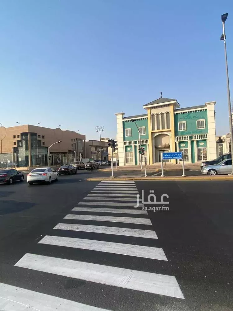 عمارة للبيع في شارع الامير نايف ، حي جوبا ، الهفوف ، الاحساء صورة 2