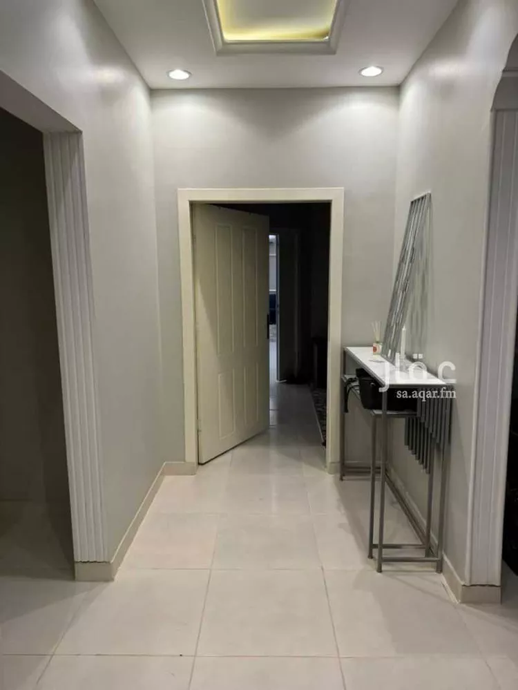 فيلا للبيع في شارع عبدالملك بن العباس ، حي المهدية ، الرياض ، منطقة الرياض صورة 5