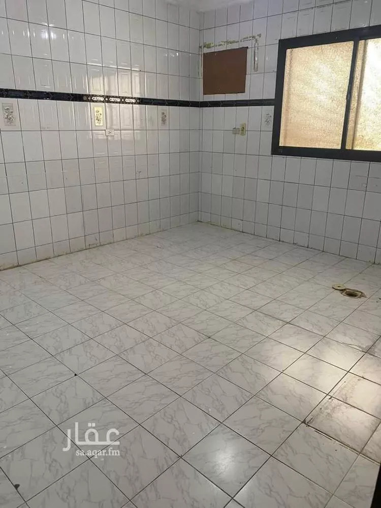 فيلا للبيع في شارع المغيره بن الاخنس ، حي السامر ، جدة ، جدة صورة 3