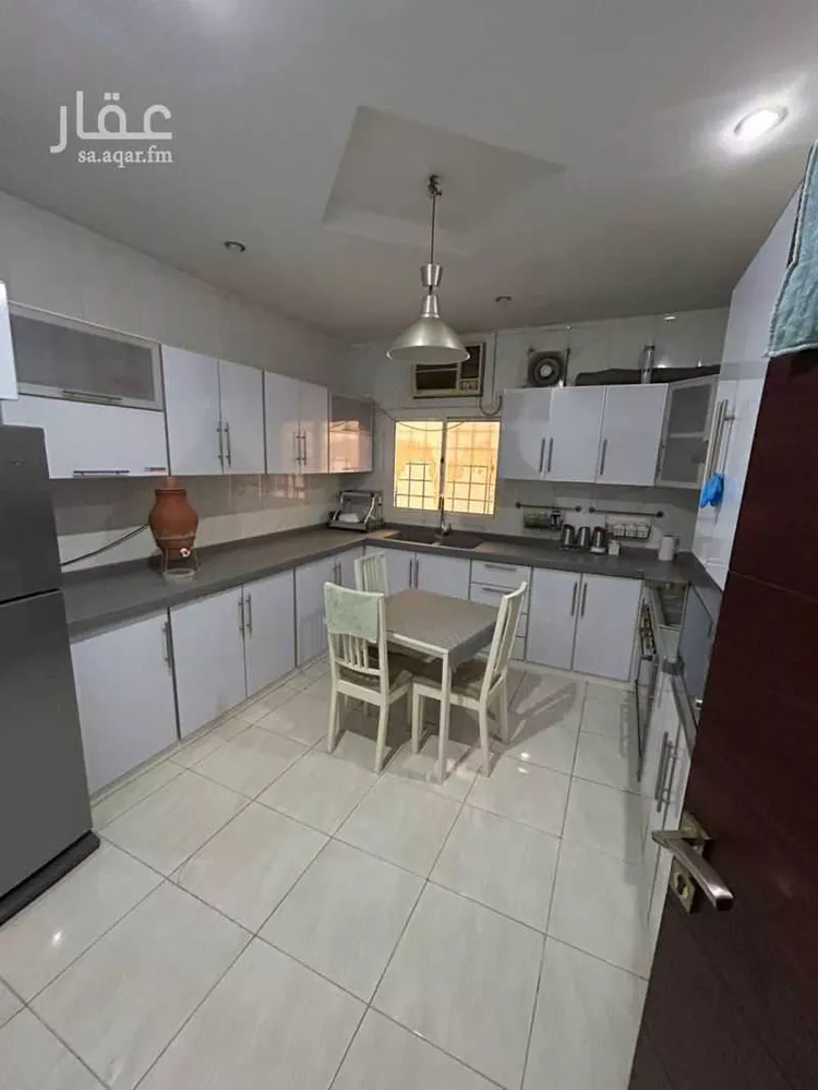 شقة للإيجار في شارع إبراهيم السويح ، حي الواحة ، جدة ، جدة صورة 2