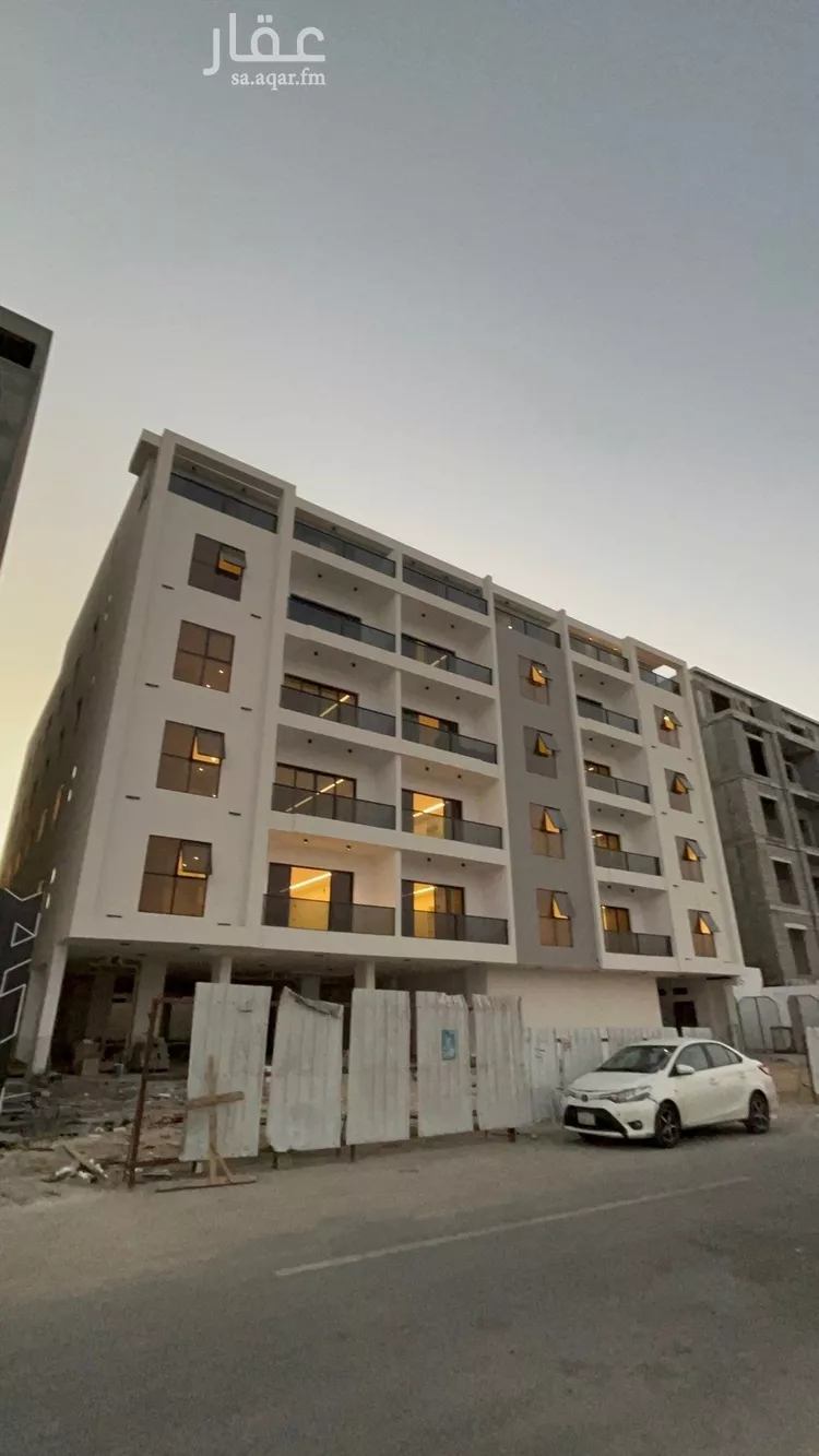 شقة للبيع في شارع الكورنيش, حي السيف, مدينة الدمام, المنطقة الشرقية صورة 2