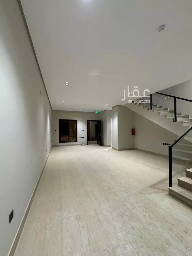 فيلا للإيجار في شارع يوسف اللخمي ، حي الرمال ، الرياض ، منطقة الرياض صورة 4
