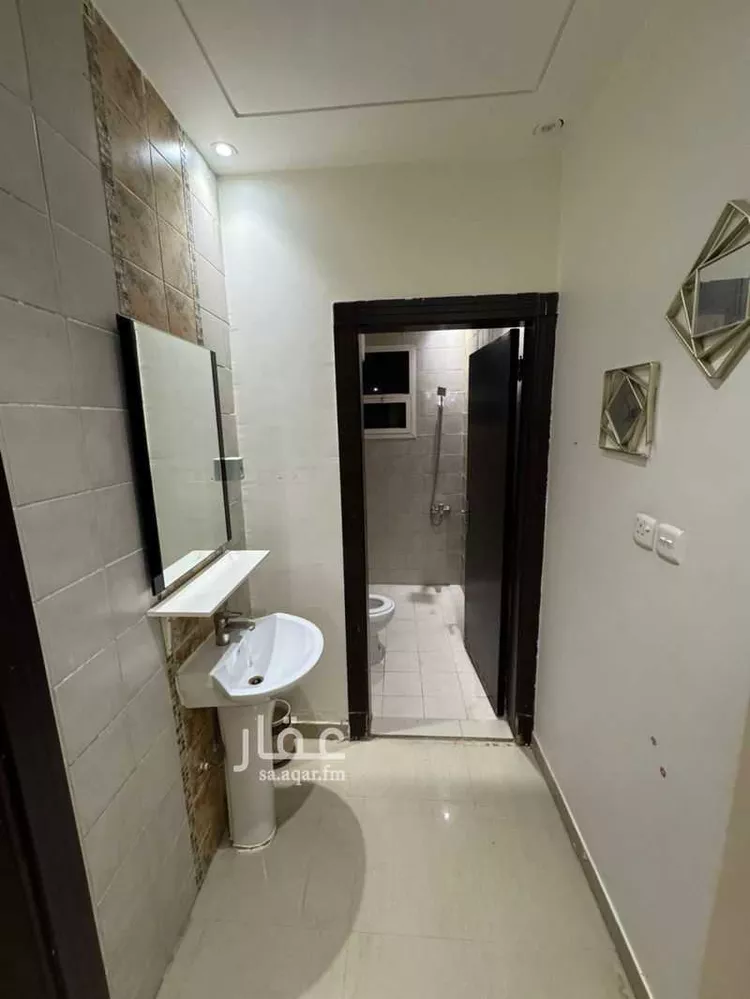 شقة للإيجار في شارع سدير ، حي شبرا ، الرياض ، منطقة الرياض صورة 3