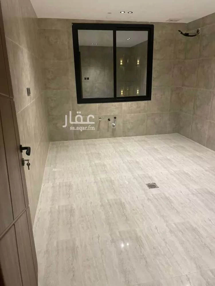 شقة للبيع في طريق الملك فهد بن عبدالعزيز ، الخبر ، الخبر