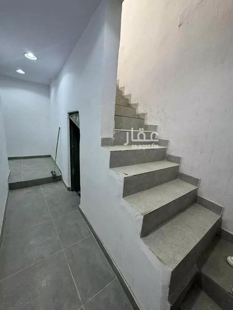 عمارة للإيجار في شارع خفاف التميمي, حي الصالحية, مدينة الرياض, منطقة الرياض صورة 4