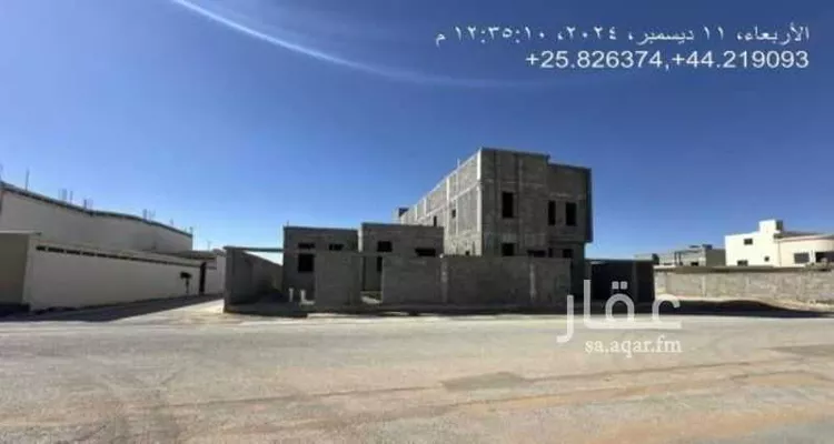 فيلا للبيع في شارع الامير فيصل, حي الاندلس, مدينة المذنب, منطقة القصيم صورة 2
