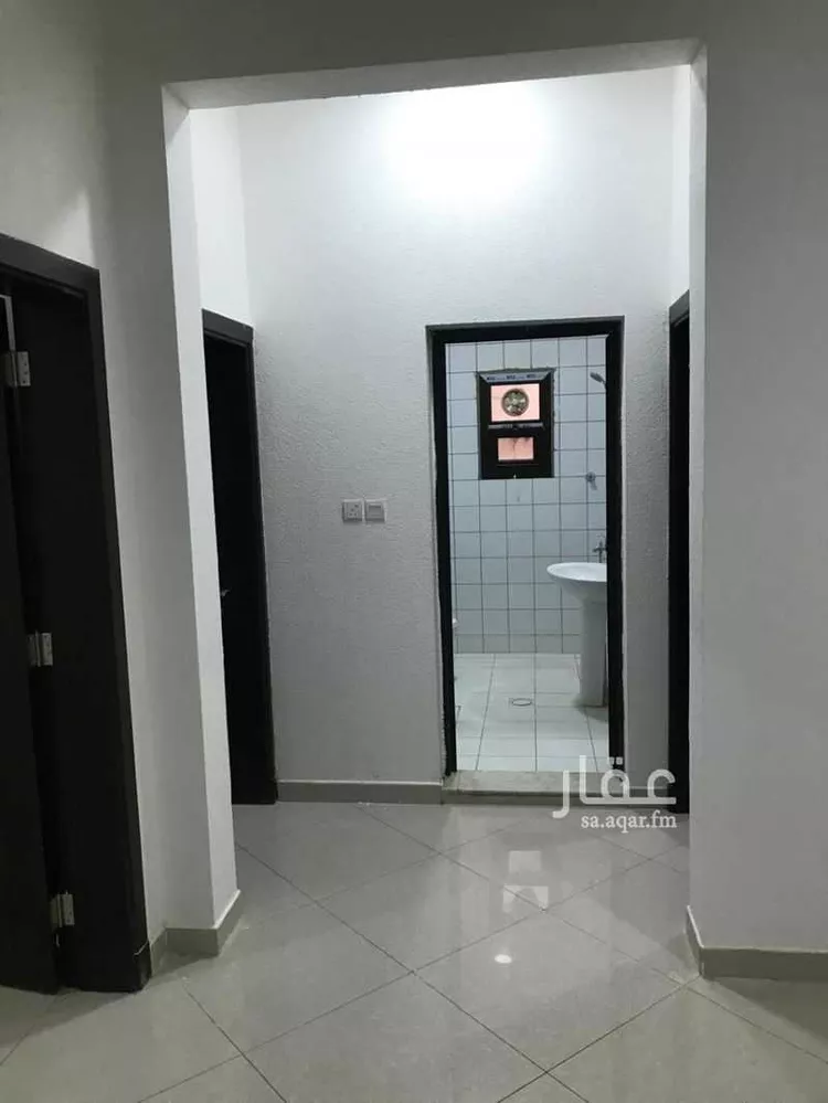 Building for Rent in Riyadh Al Aziziyah