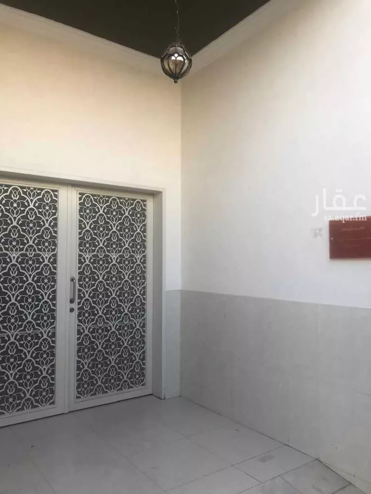 عمارة للإيجار في شارع سفيان بن عوف, حي العزيزية, مدينة الرياض, منطقة الرياض صورة 3