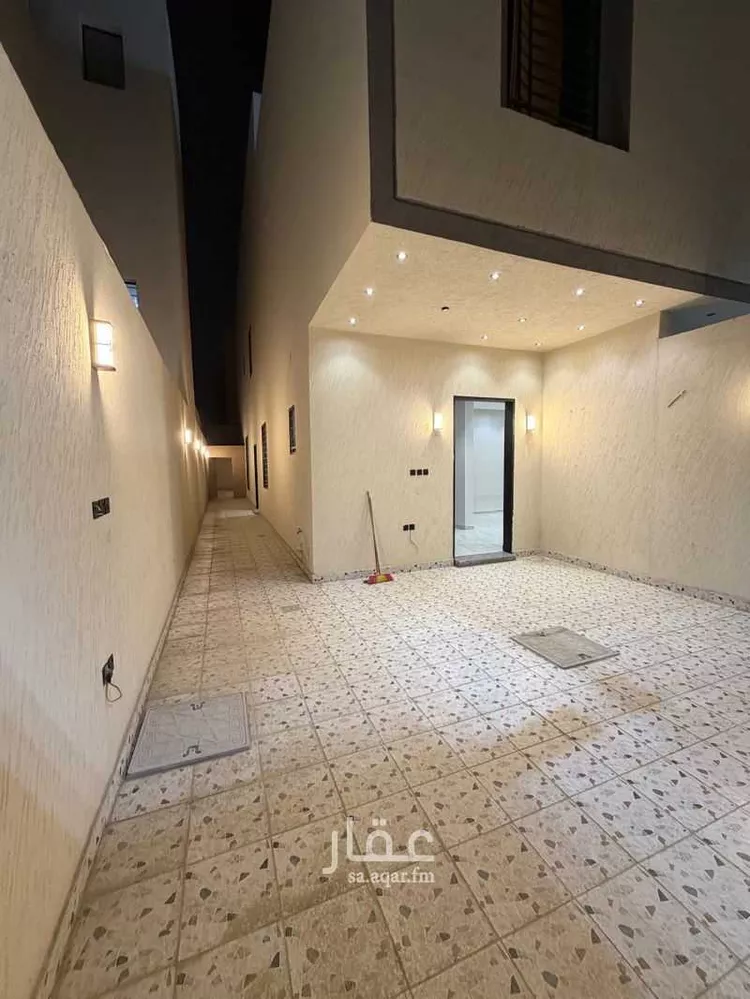 Floor for Rent in Riyadh Ad Dar Al Baida صورة 2