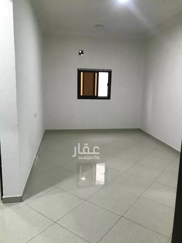 عمارة للإيجار في شارع سفيان بن عوف, حي العزيزية, مدينة الرياض, منطقة الرياض صورة 4