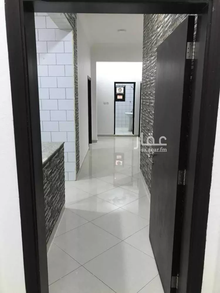 شقة للإيجار في شارع سفيان بن عوف, حي العزيزية, مدينة الرياض, منطقة الرياض صورة 5