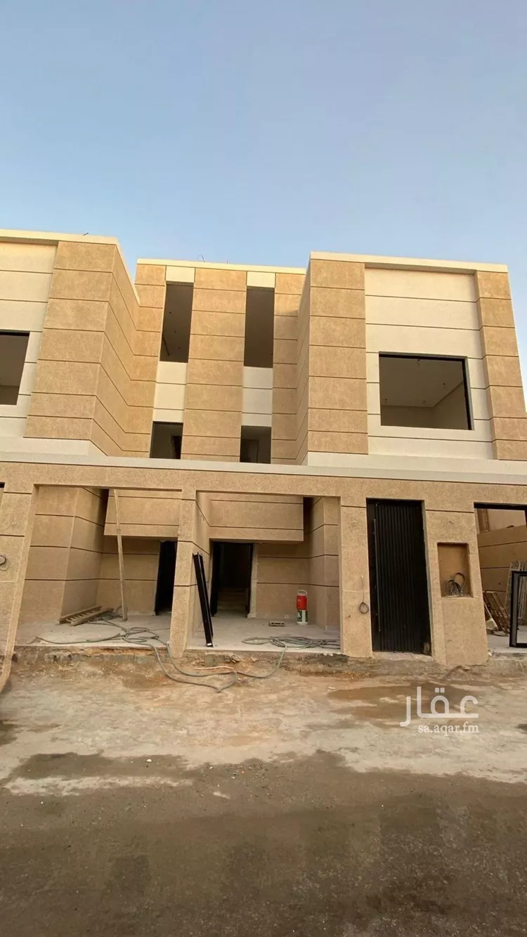 دور للبيع في شارع أراك, حي سلطانة, مدينة الرياض, منطقة الرياض صورة 2
