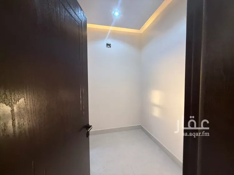 دور للبيع في شارع عبدالله ابن الزبير ابن العوام, حي طويق, مدينة المزاحميه, منطقة الرياض صورة 2