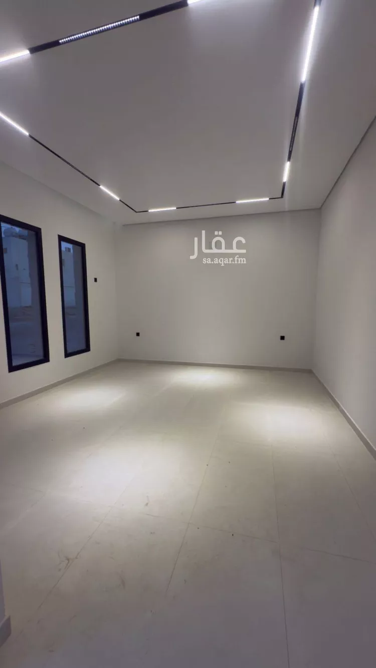 فيلا للبيع في شارع جلاجل, حي ظهرة لبن, مدينة الرياض, منطقة الرياض صورة 5