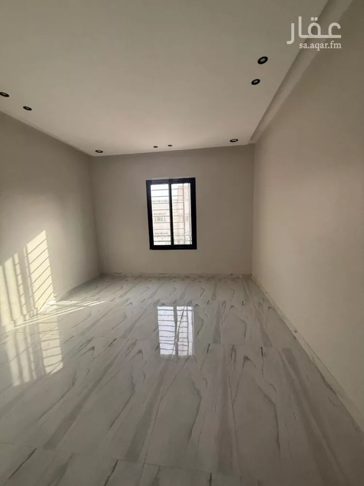 Floor for Sale in Riyadh Ad Dar Al Baida 9