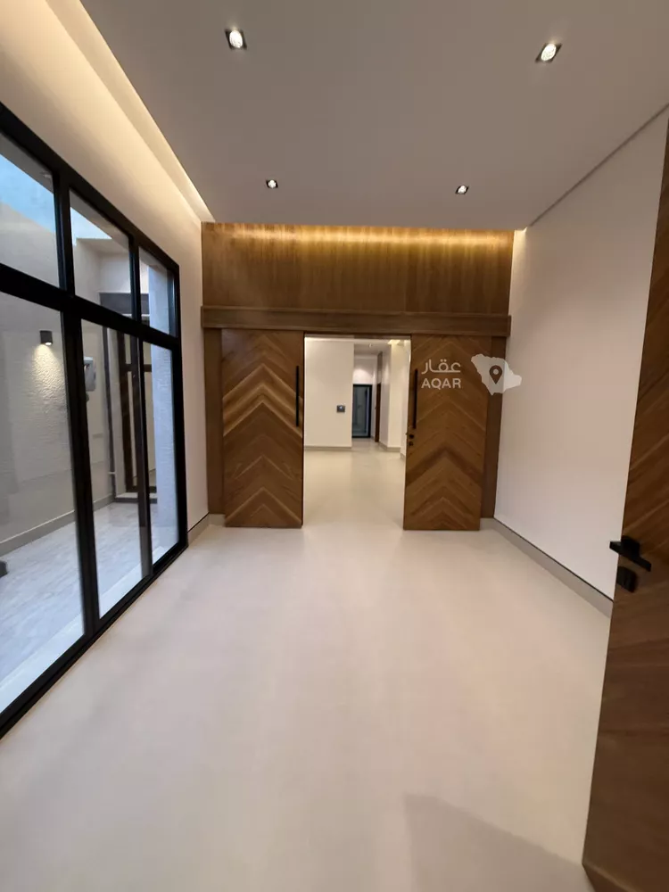 Floor for Sale in Riyadh Az Zahrah 4