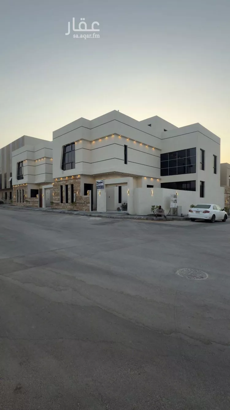 فيلا للبيع في شارع جلاجل, حي ظهرة لبن, مدينة الرياض, منطقة الرياض صورة 2