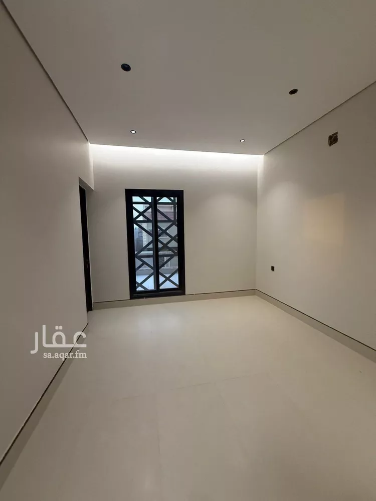 فيلا للبيع في شارع عبدالعزيز بن عبدالملك, حي طويق, مدينة الرياض, منطقة الرياض 16