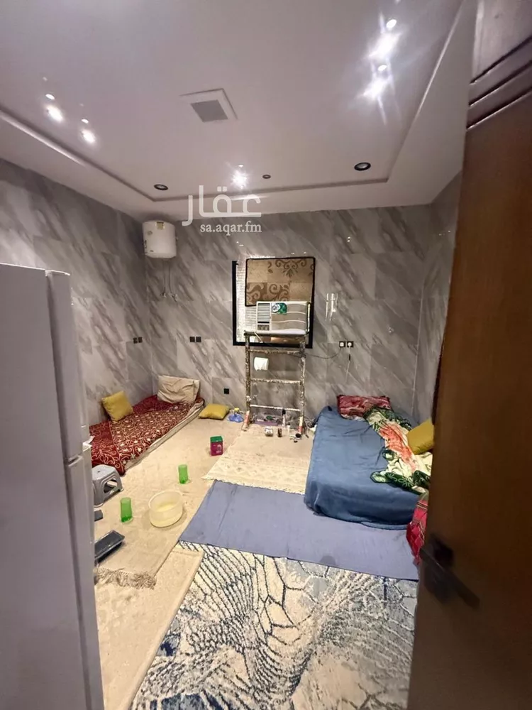 Floor for Sale in Riyadh Ad Dar Al Baida 13