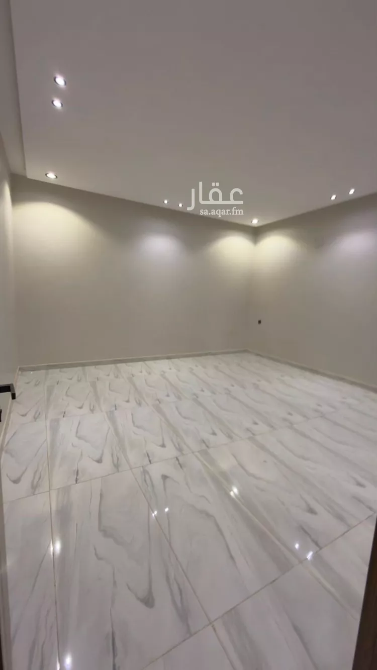 Floor for Sale in Riyadh Ad Dar Al Baida 6
