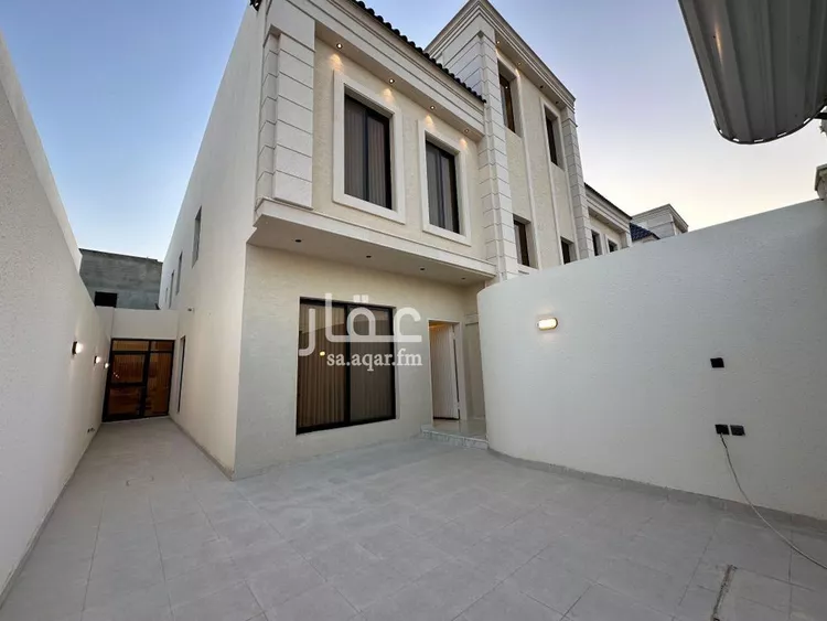 دور للبيع في شارع حامد عبدالحفيظ, حي عكاظ, مدينة الرياض, منطقة الرياض صورة 5