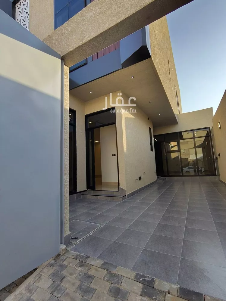 فيلا للبيع في شارع بيدة, حي العريجاء الأوسط, مدينة الرياض, منطقة الرياض صورة 3