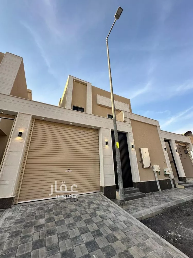 دور للبيع في شارع المحرس, حي الحزم, مدينة الرياض, منطقة الرياض