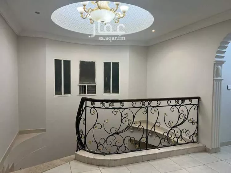 فيلا للبيع في شارع شارع التذكرة, حي العوالي, مدينة مكه المكرمه, منطقة مكة المكرمة صورة 2