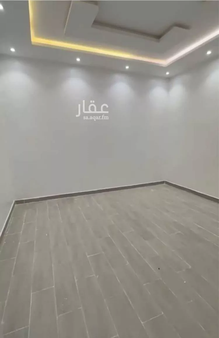 فيلا للبيع في شارع أبي يحيى القفصي ، حي الشفا ، الرياض ، منطقة الرياض صورة 2
