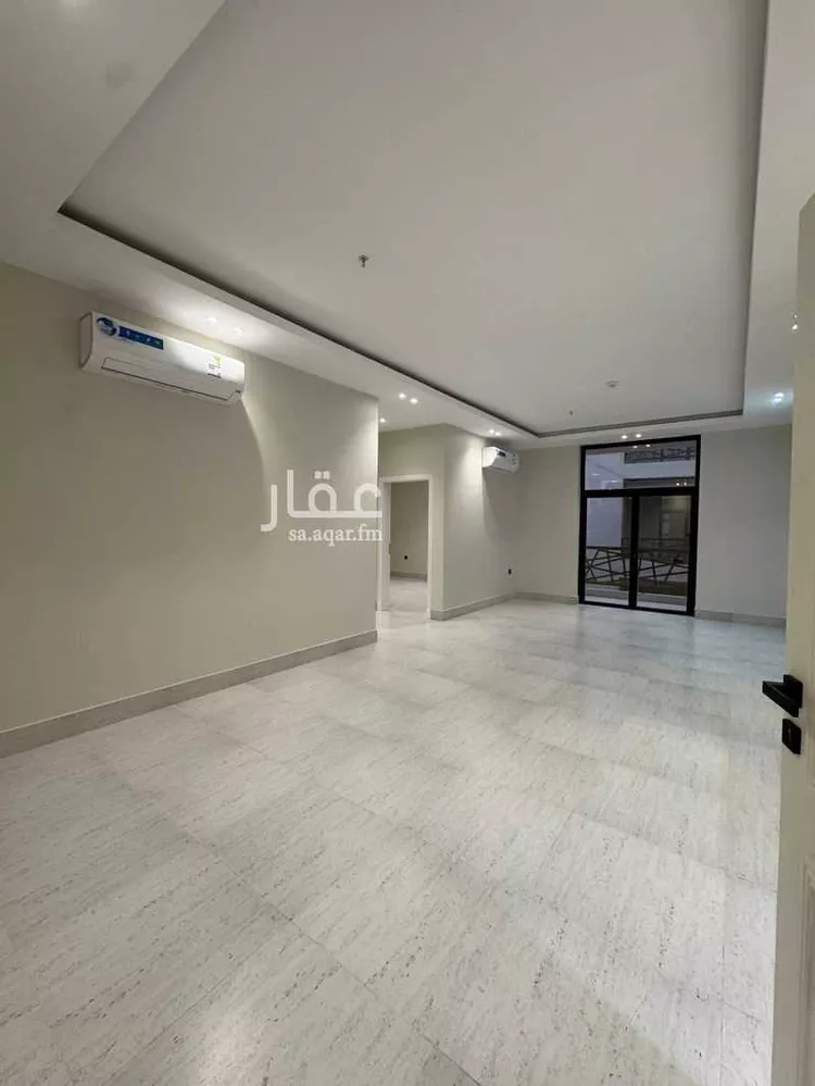شقة للبيع في شارع 20ا, حي الحمراء, مدينة الخبر, المنطقة الشرقية 8