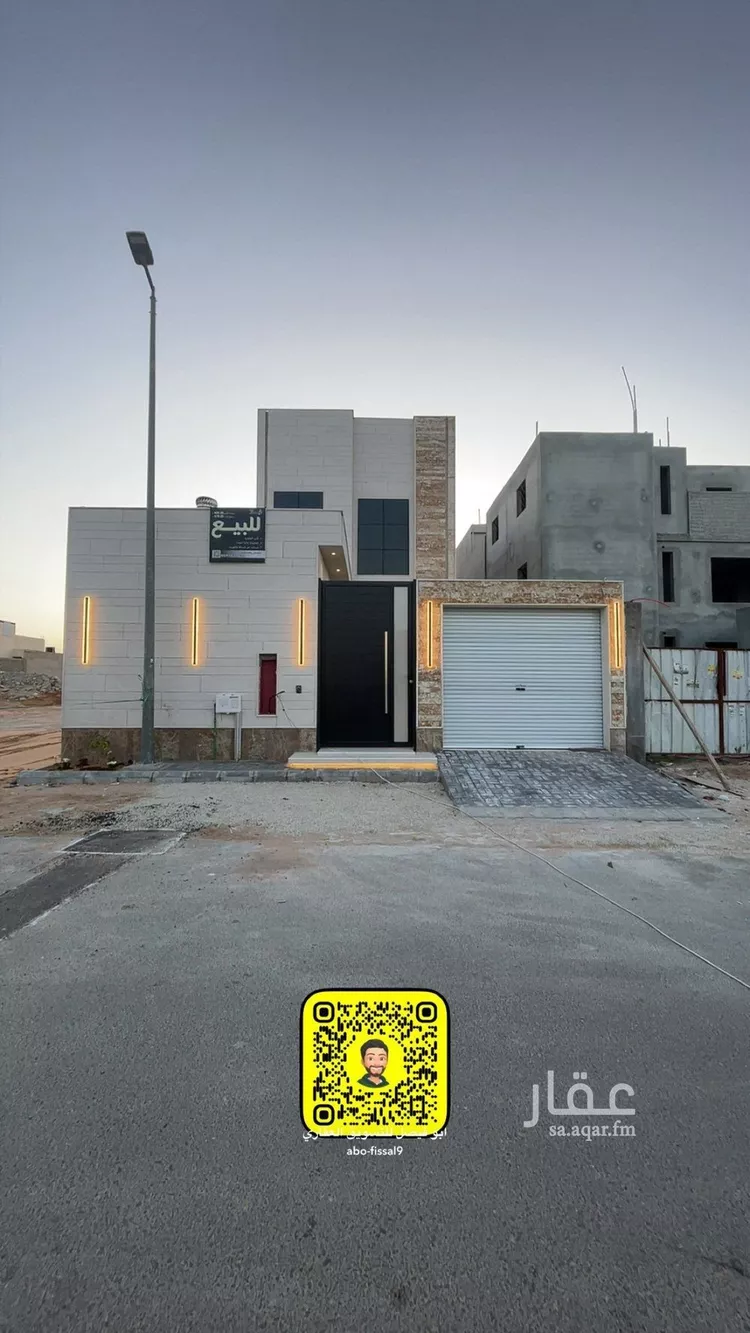 فيلا للبيع في شارع رباح بن الربيع, حي الملك فهد, مدينة عنيزة, منطقة القصيم صورة 2