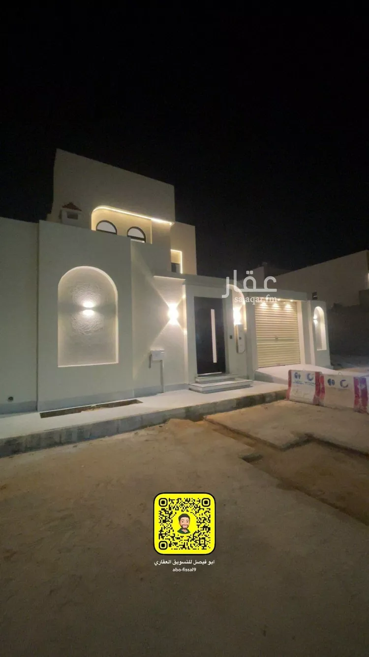 فيلا للبيع في شارع محمد الحصري, حي المصيف, مدينة عنيزة, منطقة القصيم صورة 3