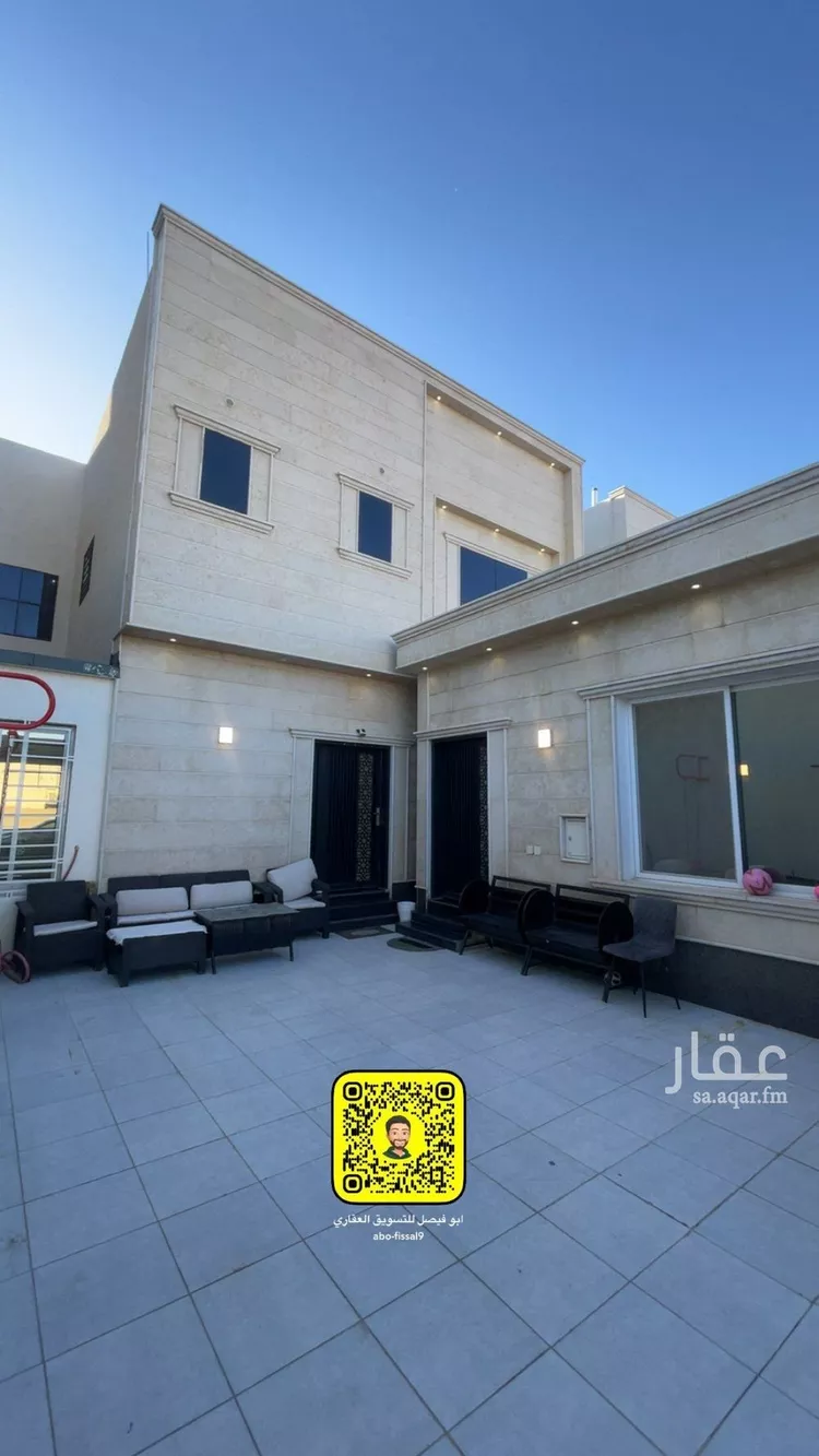 فيلا للبيع في شارع إسماعيل بن قتيبة, حي المروج, مدينة عنيزة, منطقة القصيم صورة 2
