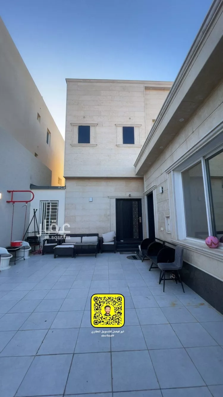 فيلا للبيع في شارع إسماعيل بن قتيبة, حي المروج, مدينة عنيزة, منطقة القصيم صورة 3