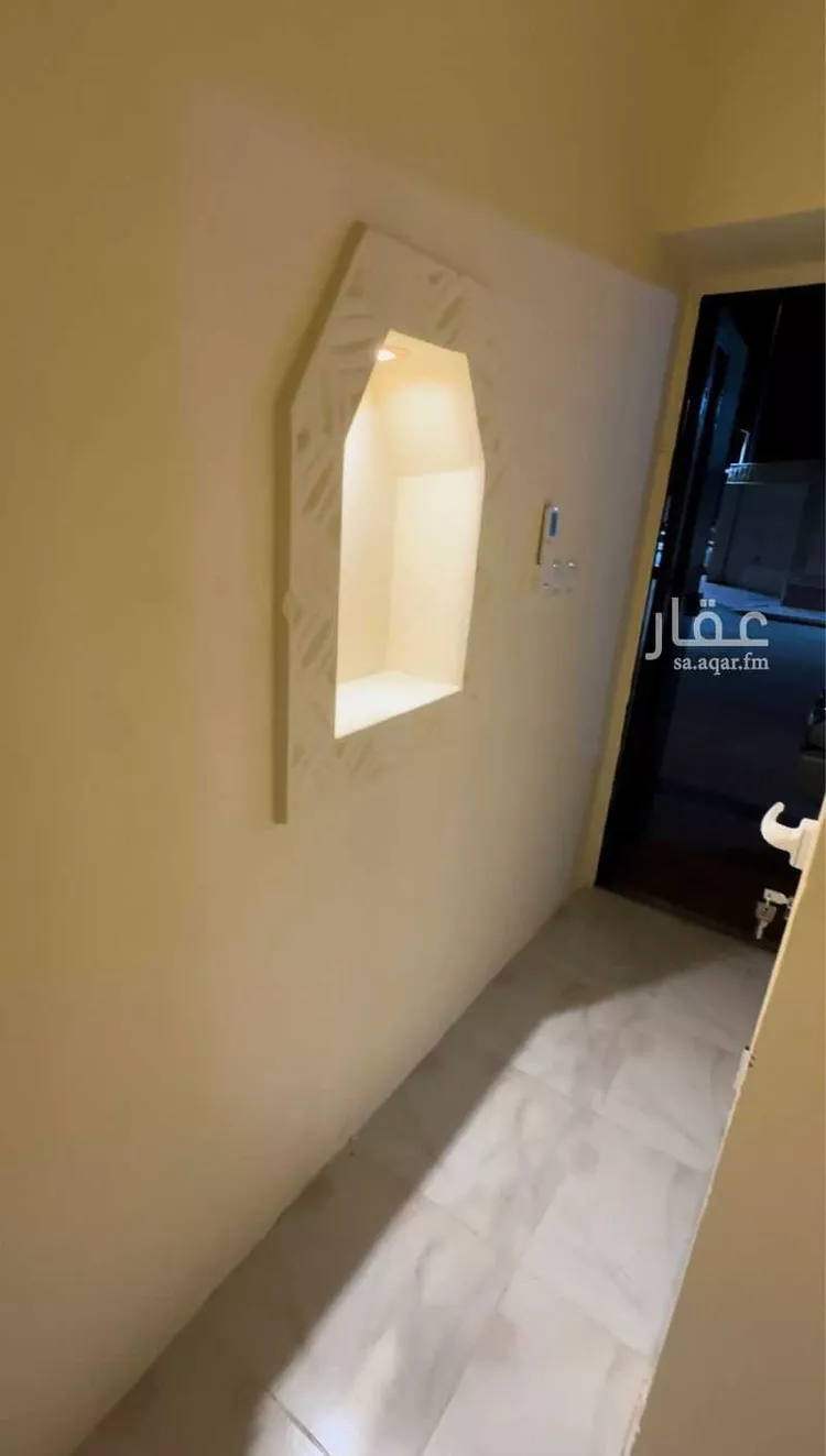 غرفة للإيجار في شارع الدفينة, حي غرناطة, مدينة الرياض, منطقة الرياض صورة 5