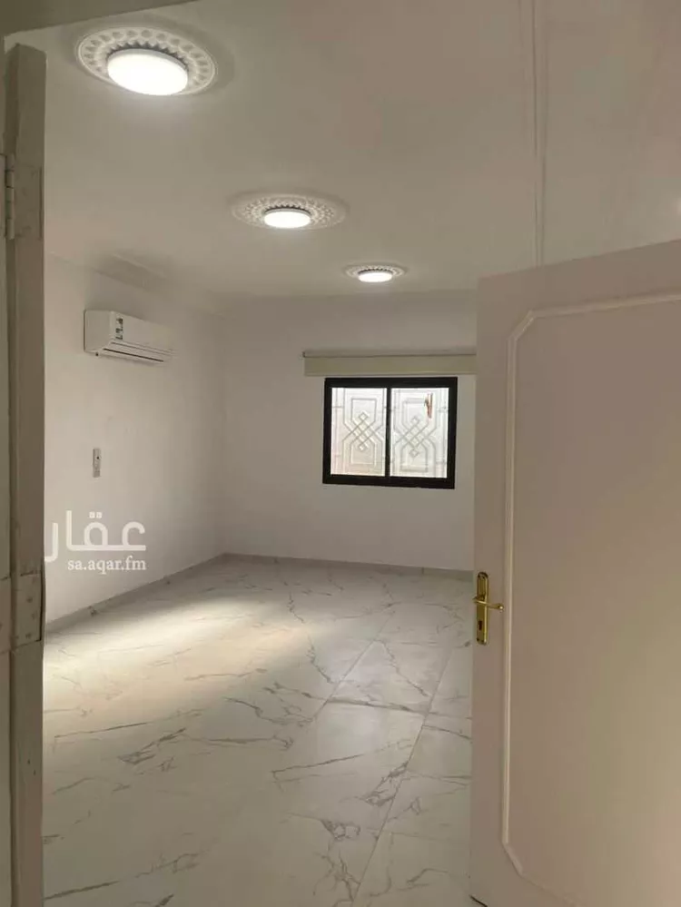 فيلا للإيجار في شارع ابن الدهان, حي أم الحمام الغربي, مدينة الرياض, منطقة الرياض صورة 2
