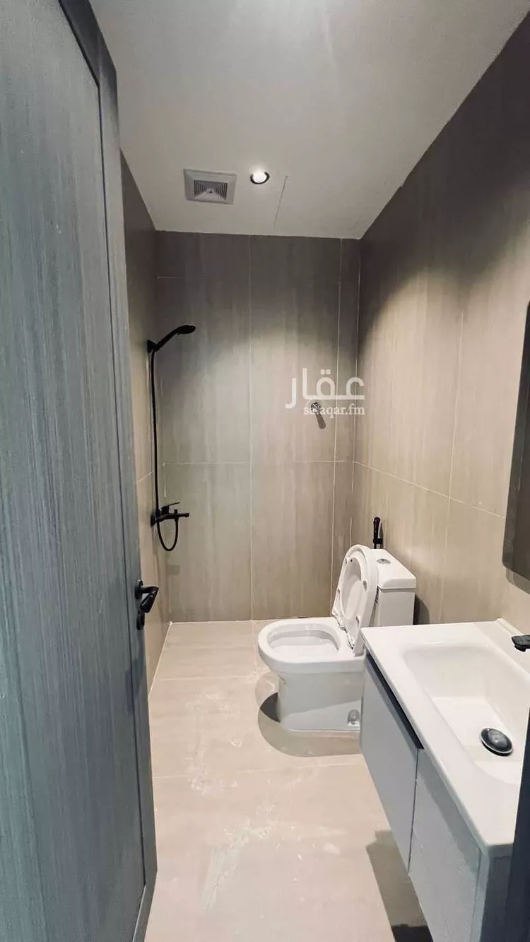 فيلا للبيع في شارع الزخرف, حي الأمواج, مدينة الخبر, المنطقة الشرقية صورة 4