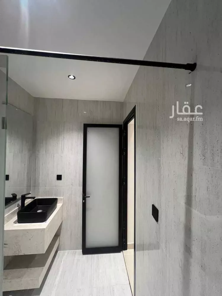 شقة للبيع في شارع ابو عبد الرحمن بن طاهر, حي الواحة, مدينة الدمام, المنطقة الشرقية صورة 2