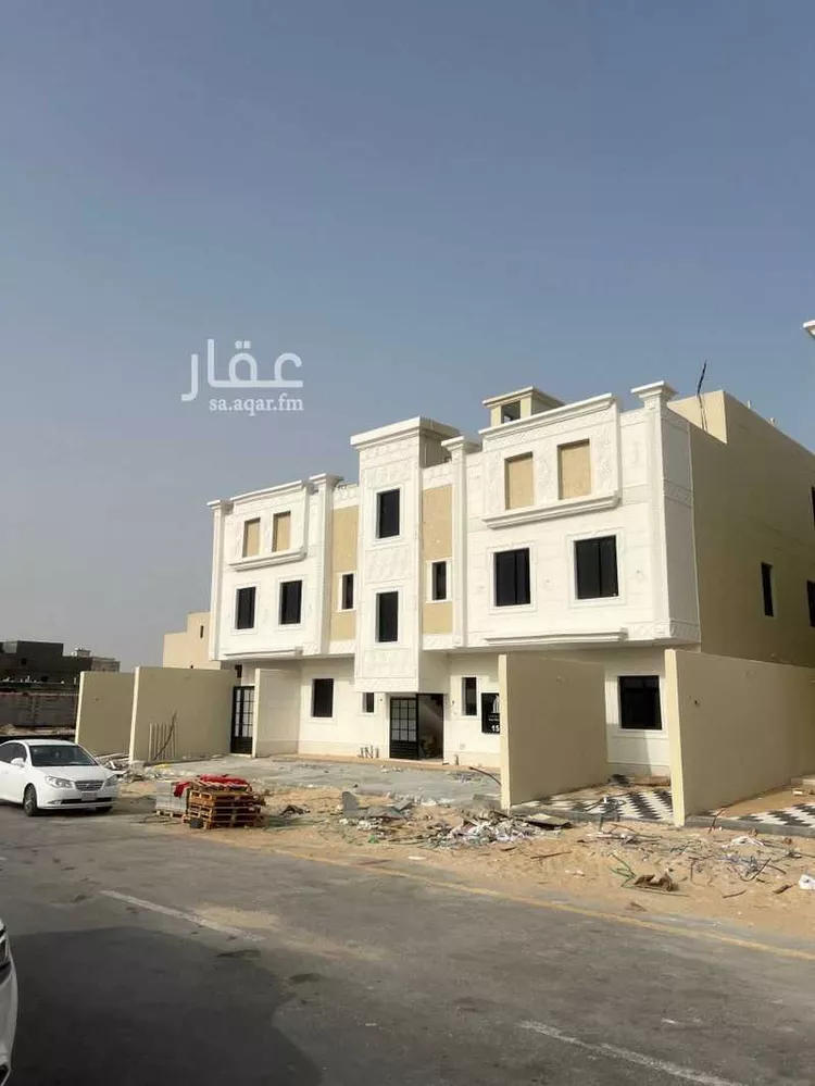 شقة للبيع في شارع المنذر ابن كعب, حي الأمواج, مدينة الخبر, المنطقة الشرقية صورة 2