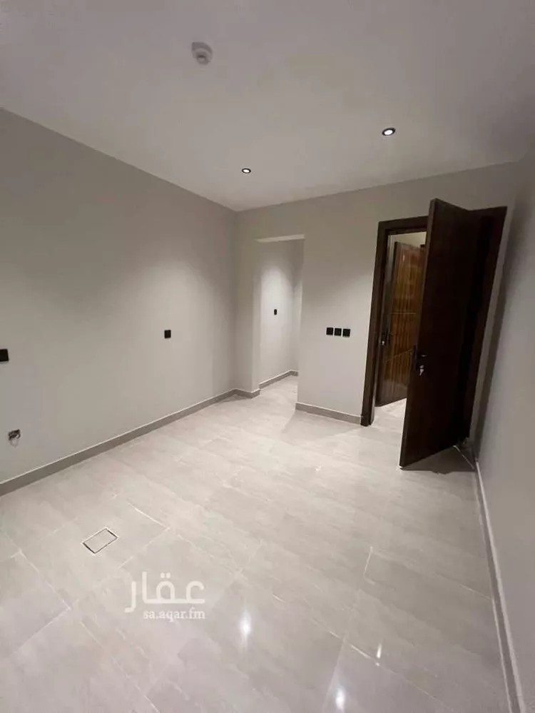 شقة للبيع في شارع الملك فهد بن عبدالعزيز سعود, حي الحمراء, مدينة الخبر, المنطقة الشرقية صورة 5