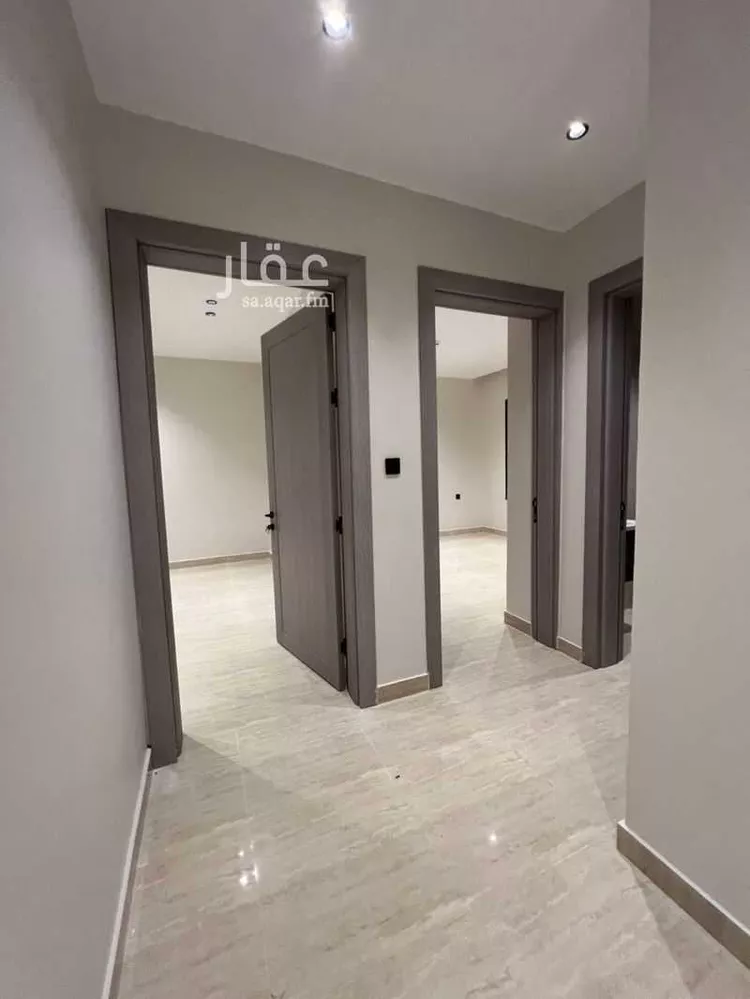 شقة للبيع في شارع الملك فهد بن عبدالعزيز سعود, حي الحمراء, مدينة الخبر, المنطقة الشرقية صورة 4