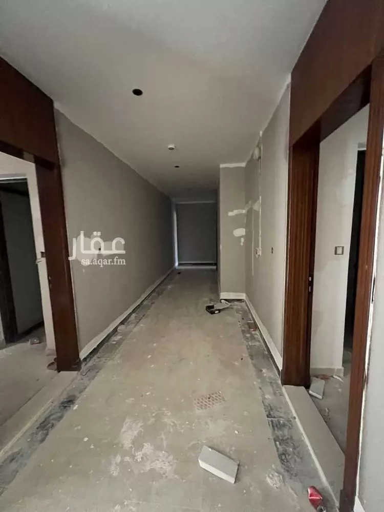 شقة للبيع في شارع الملك فهد بن عبدالعزيز سعود, حي الحمراء, مدينة الخبر, المنطقة الشرقية صورة 5