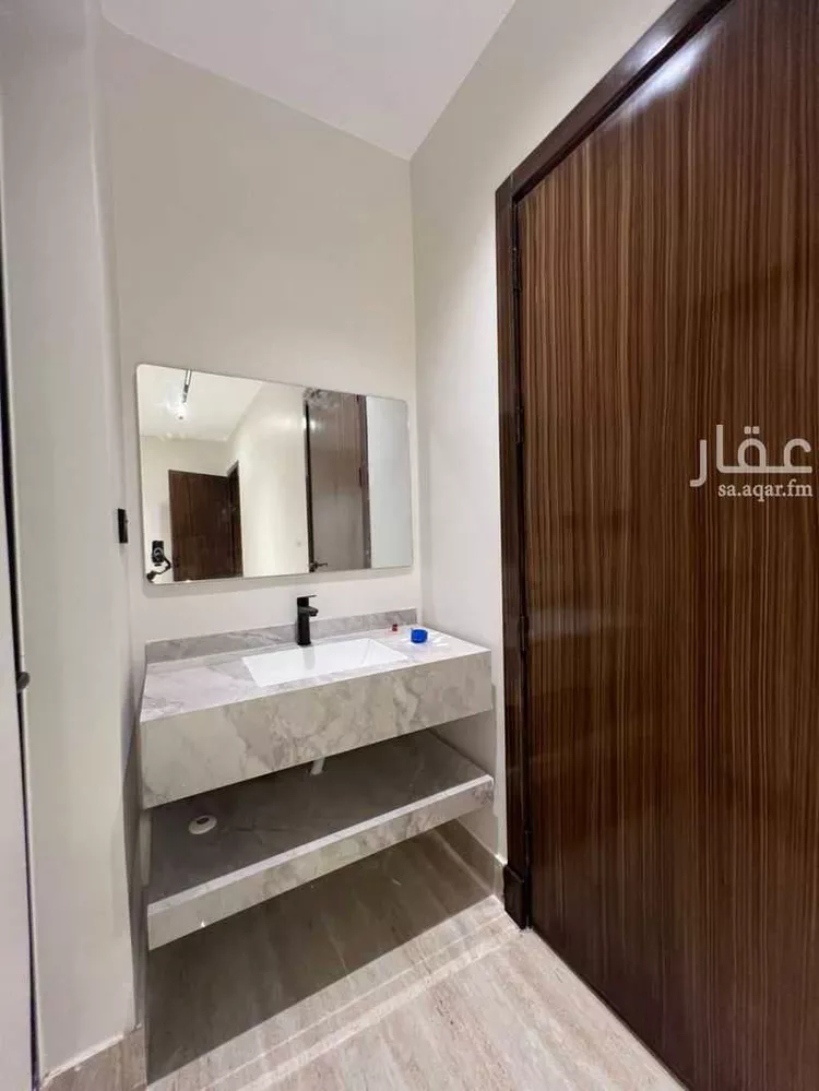 شقة للبيع في شارع ناجية بن الحارث, حي المنتزة, مدينة الدمام, المنطقة الشرقية صورة 2