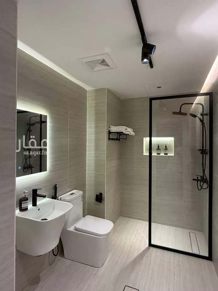 شقة للإيجار في شارع وادي الثمامة ، حي العليا ، الرياض ، منطقة الرياض صورة 4