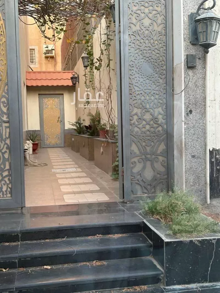 فيلا للبيع في شارع الكدمي, حي الصالحية, مدينة جدة, منطقة مكة المكرمة صورة 3
