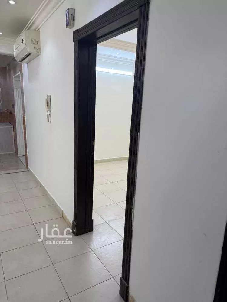 شقة للإيجار في شارع ابن نشوان ، حي عرقة ، الرياض ، منطقة الرياض صورة 3