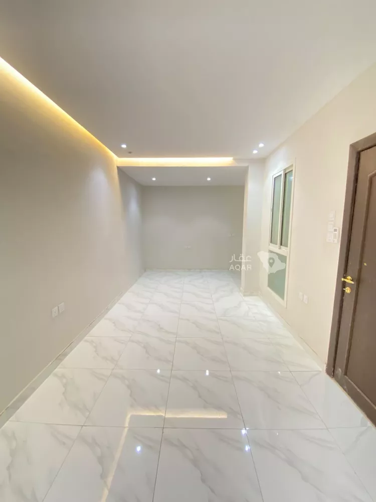 شقة للإيجار في شارع جرير بن عبدالله البجلي, حي مغرزات, مدينة الرياض, منطقة الرياض 8